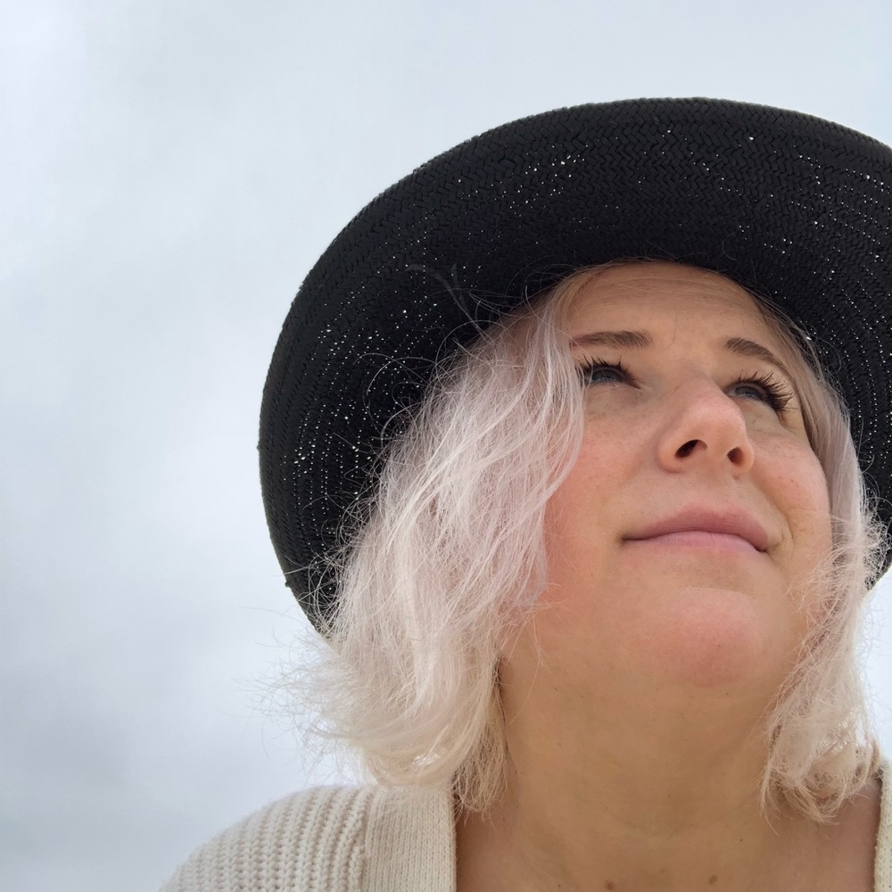 Meet your Posher, Cate